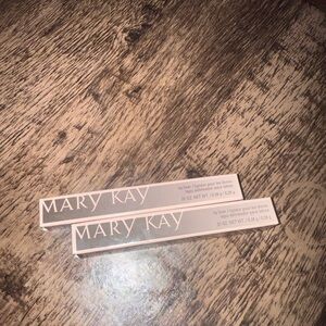 Mary Kay Lip Liner Duo - Black and Cream